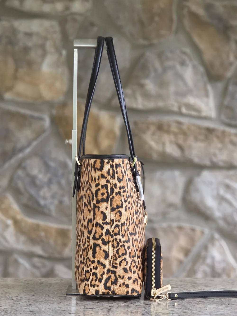 Michael Kors Jet Set Medium Tote SET - Picture 2 of 11